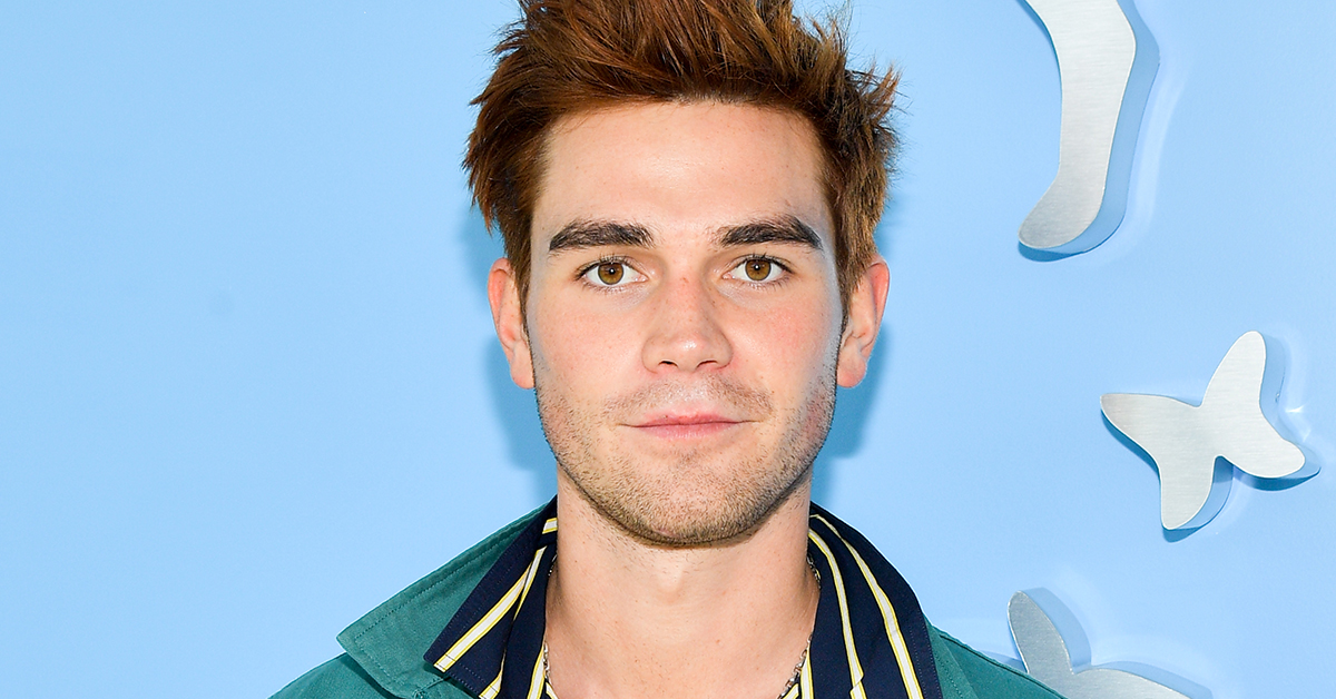 KJ Apa Wants To Be On Ru Paul — Also, Is He Off The Market? – SHOPPEX