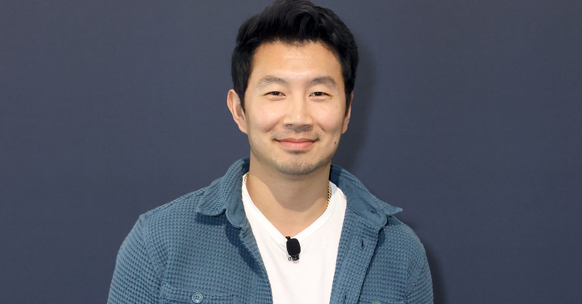 Simu Liu calls out HuffPost for suggesting 'tokenism' landed him 'Ken' role  in 'Barbie' : r/Fauxmoi